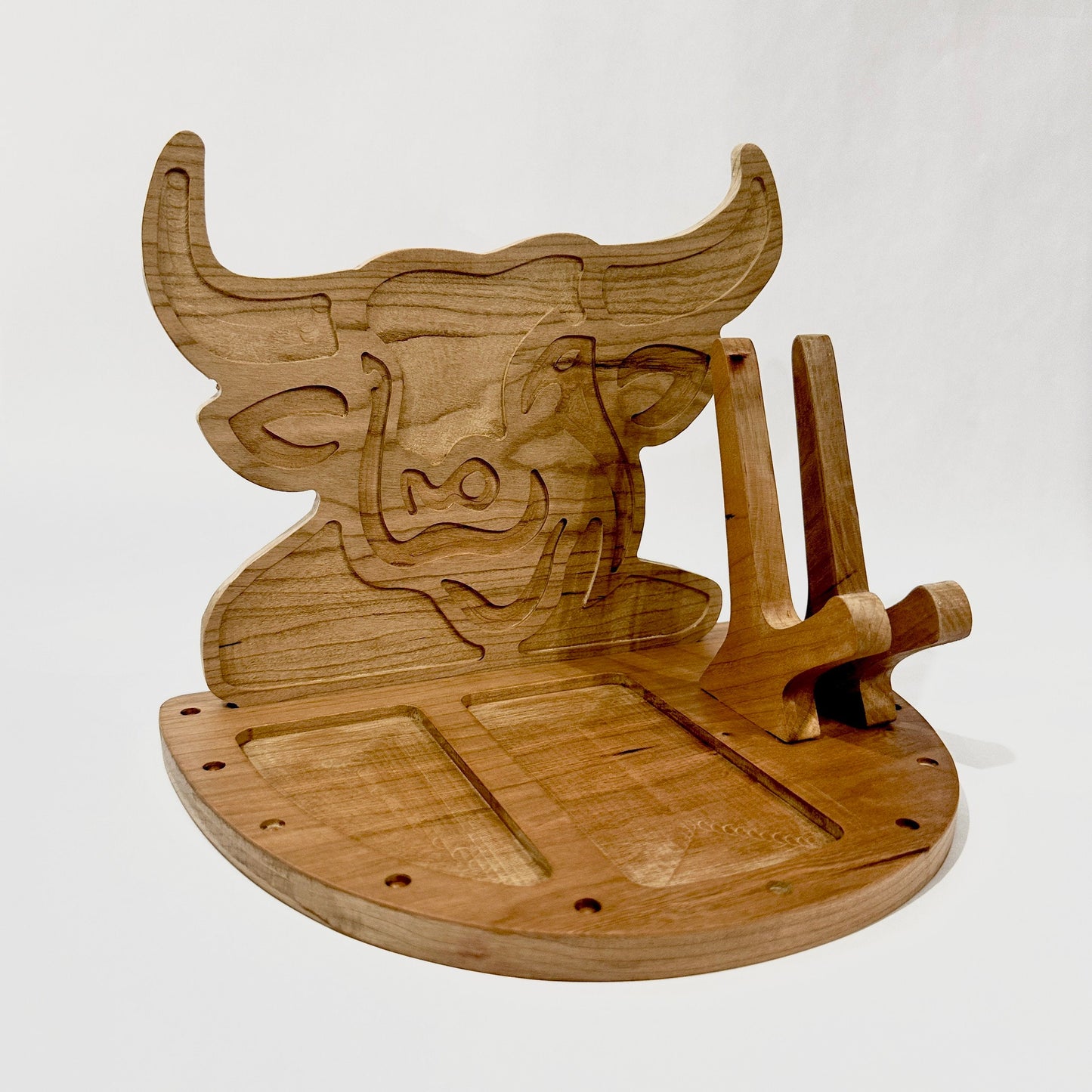 New Look Art Bull Phone Holder Organizer Docking Station Custom Nightstand Dock Caddy Zodiac Animals Charging Station Accessories Stand