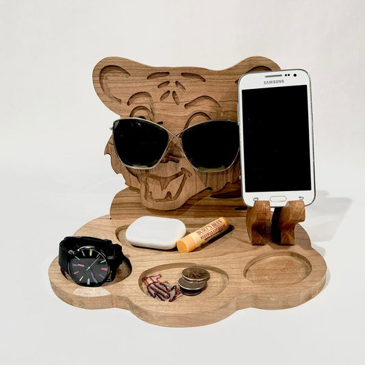 New Look Art Tiger Phone Holder Organizer Docking Station Custom Nightstand Dock Caddy Zodiac Animals Charging Station Accessories Stand