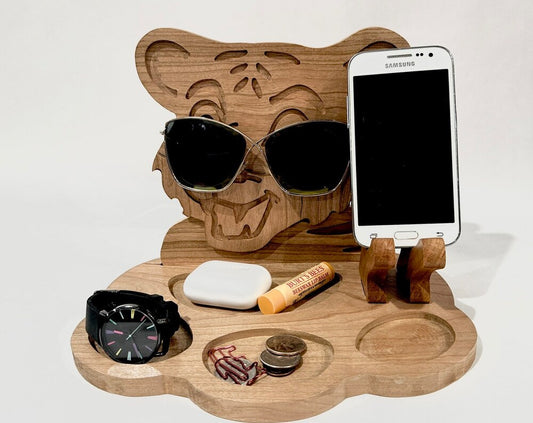 New Look Art Tiger Phone Holder